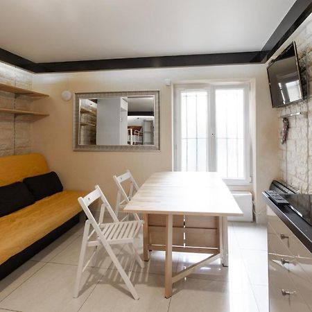 Studio A Paris Et Desinfection Rigoureux Du Logis Kültér fotó